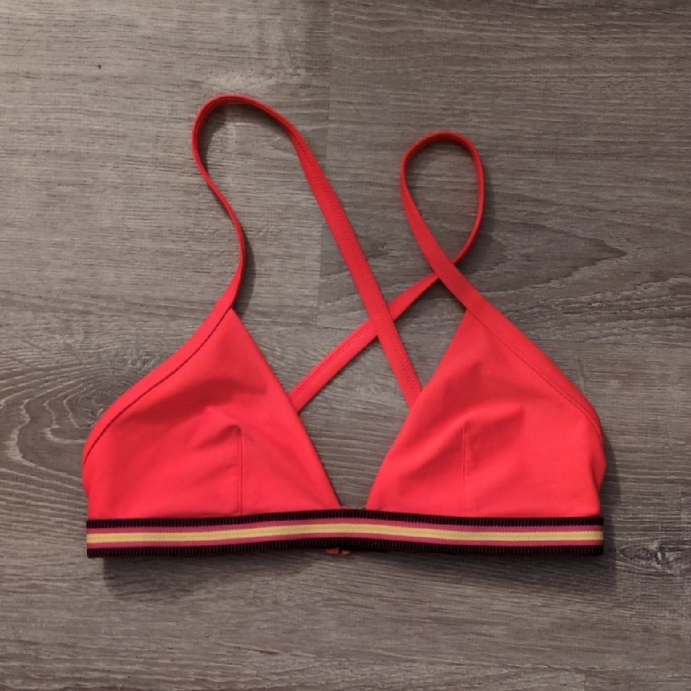 Aerie Triangle Bikini Top Size Medium